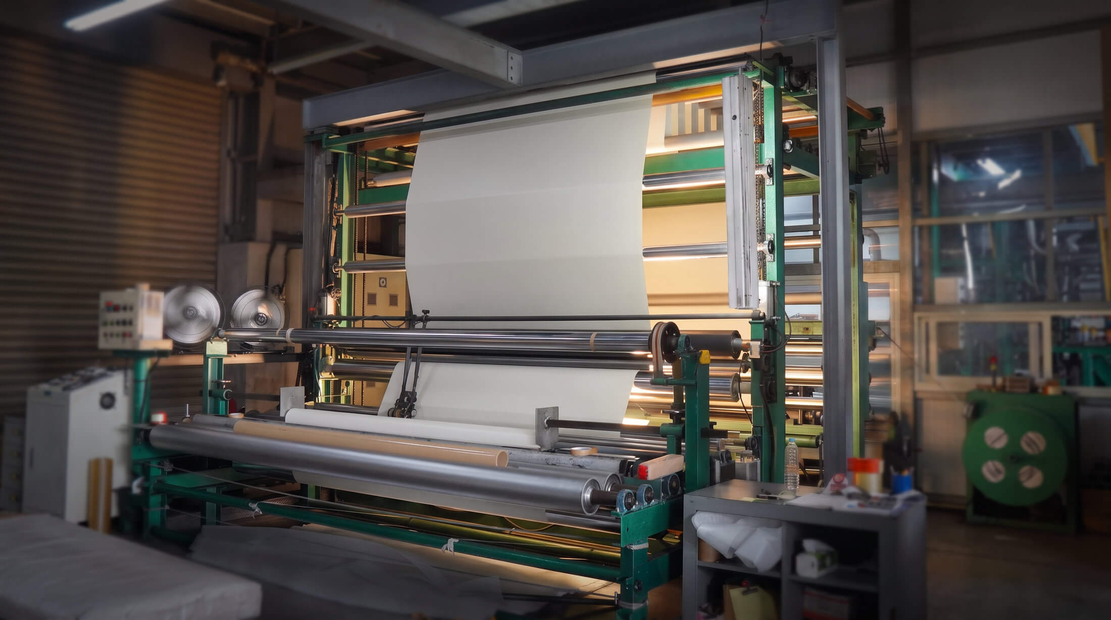 Laminating machine running fabric in the Tai-fun plant